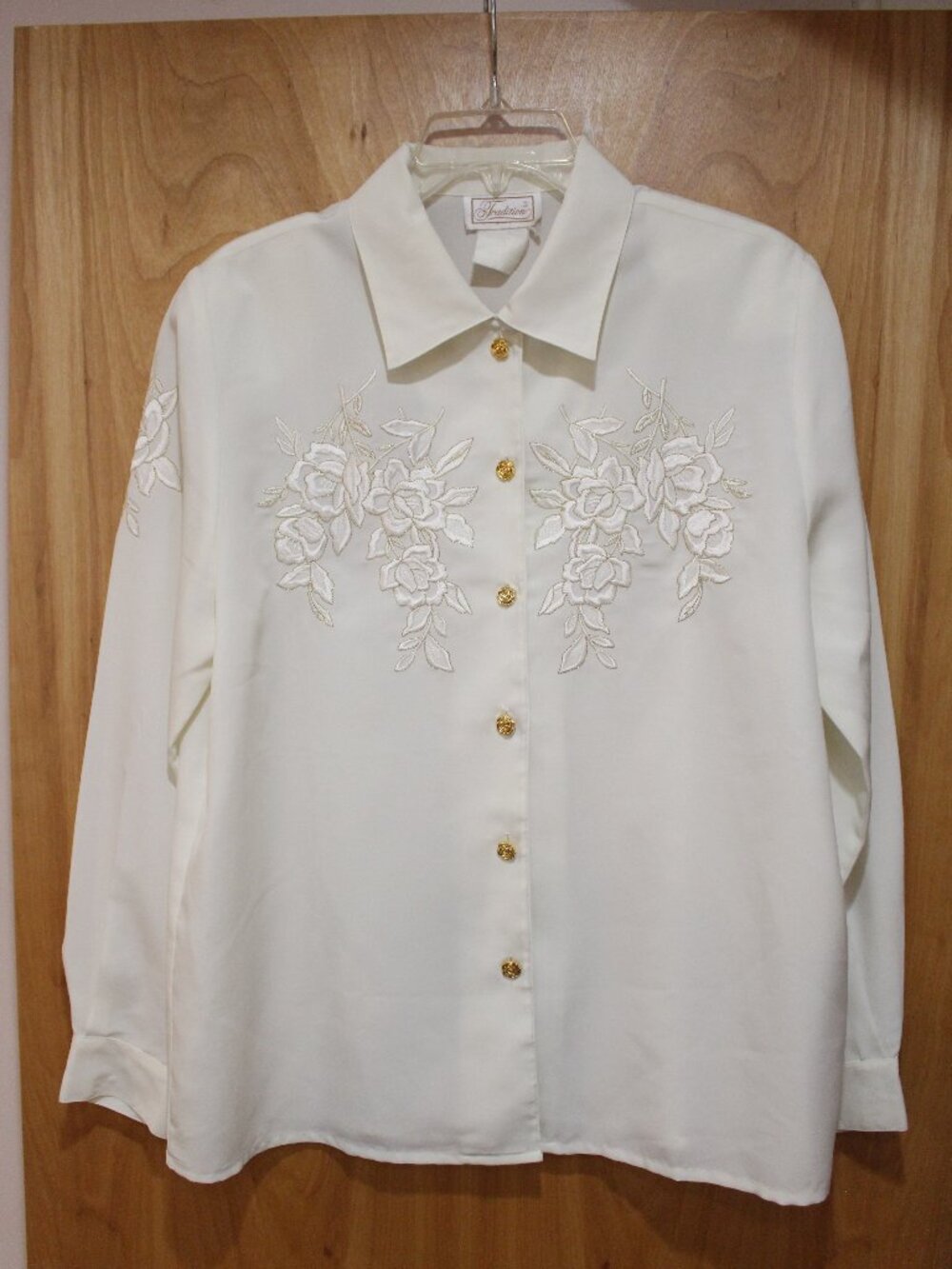 Vintage White Embroidered Blouse